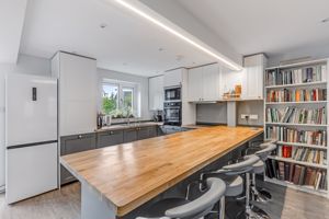 Photo 17- click for photo gallery